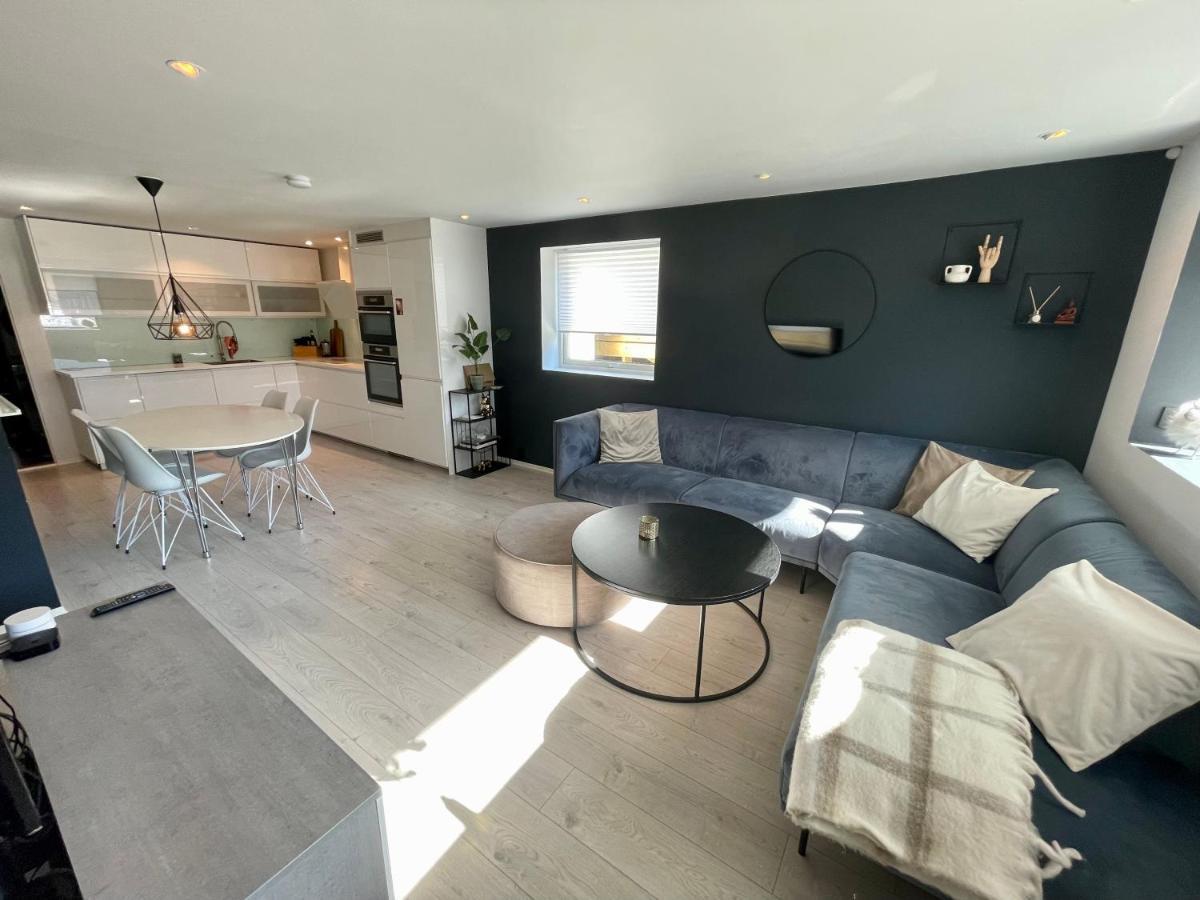 Luxury Apartement Close To City Centre With Free Parking Тромсе Екстер'єр фото